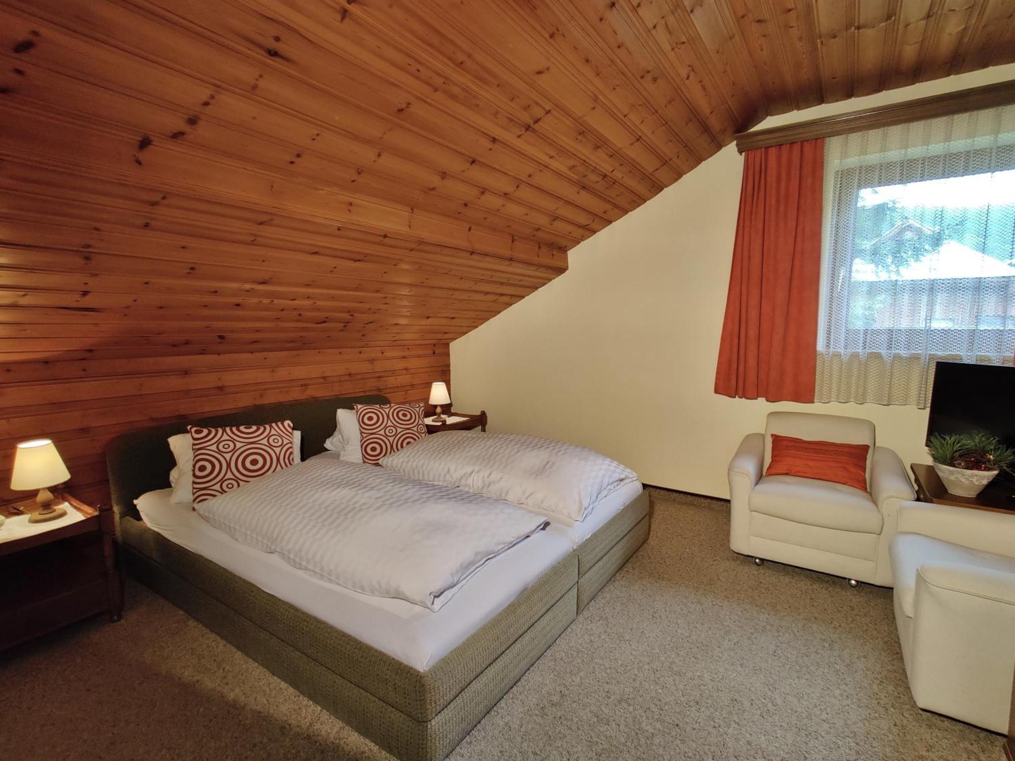 Appartementhaus Habich バド クラインキルヒハイム 部屋 写真